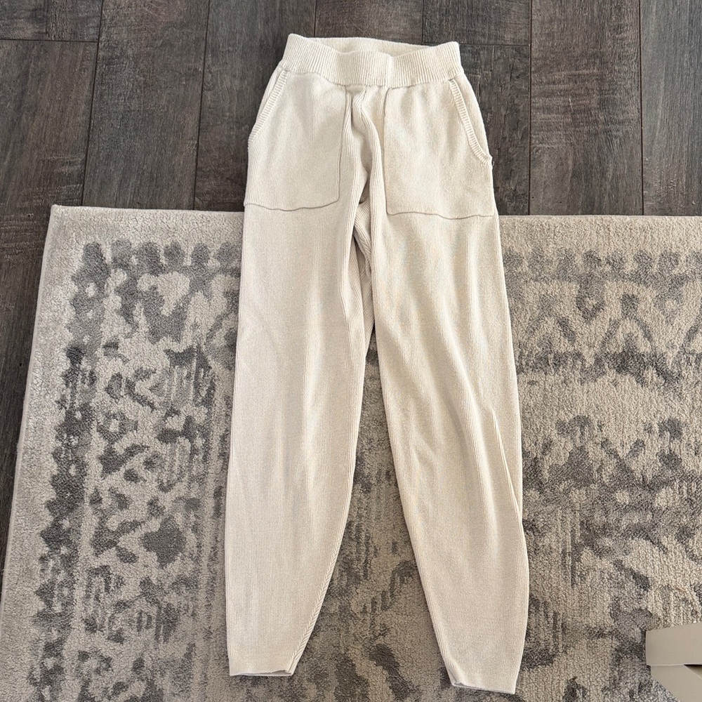 Sincerely Jules Cream sweater Track Pants